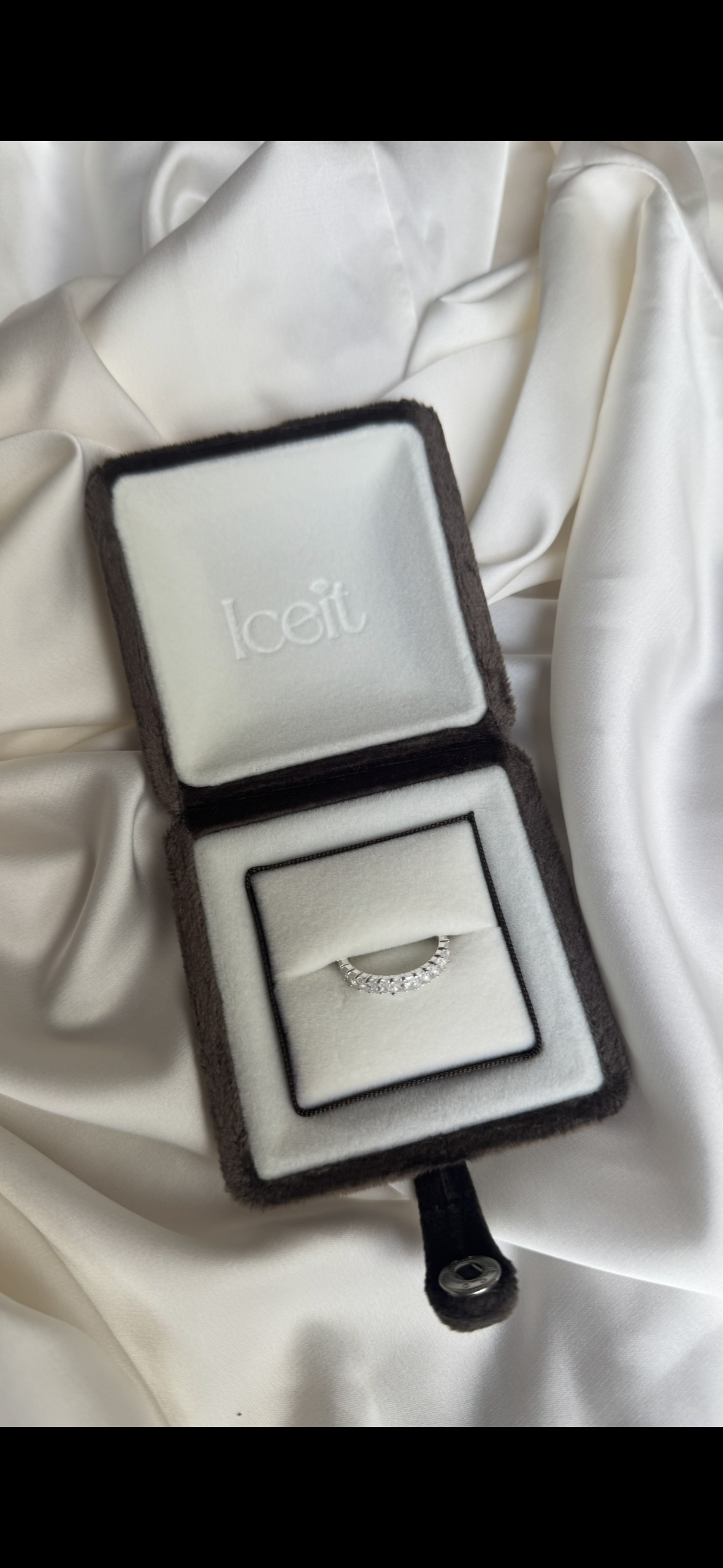 stříbrný prsten- Eternal Ice